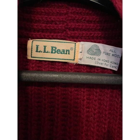 L.L.Bean Cardigan Sweater/ Cardigan 100%Wool, Red, Size L - Picture 3 of 3